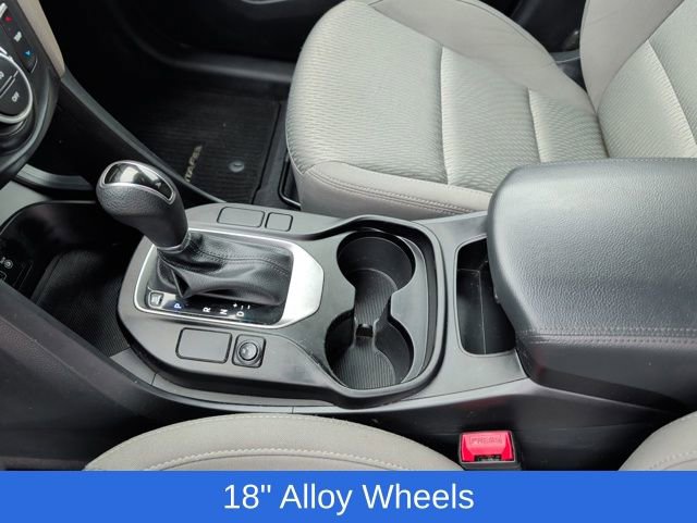 Used 2018 Hyundai Santa Fe SE image 33