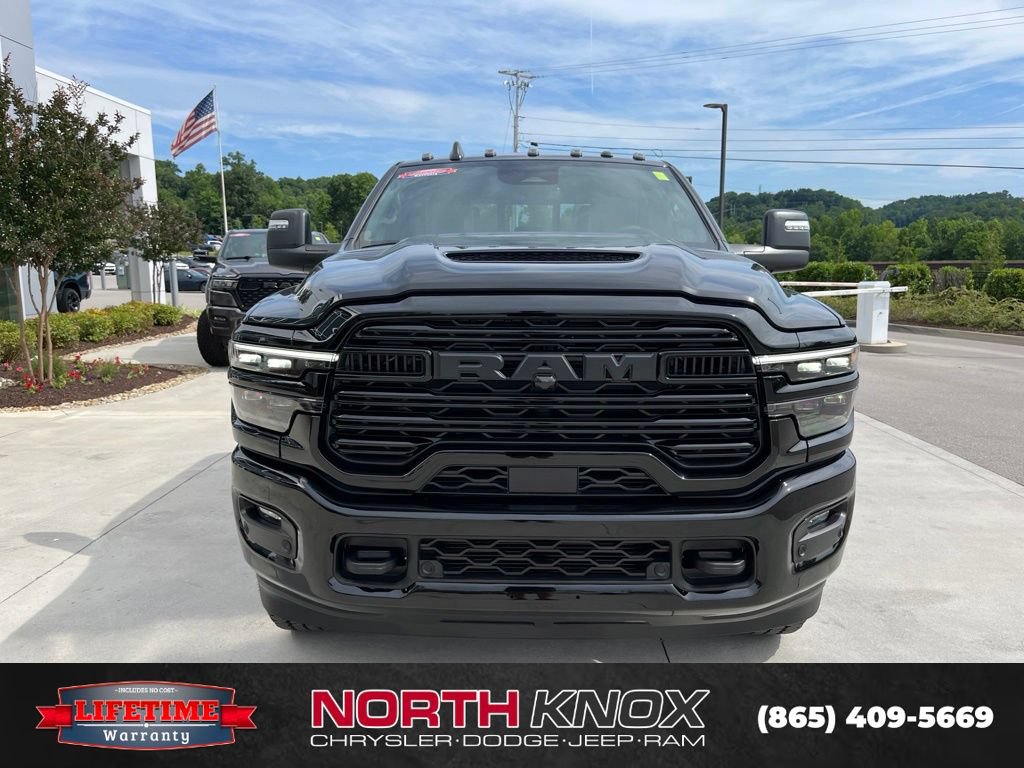 New 2026 RAM 2500 Laramie w/ Night Edition AWD/4WD image 32