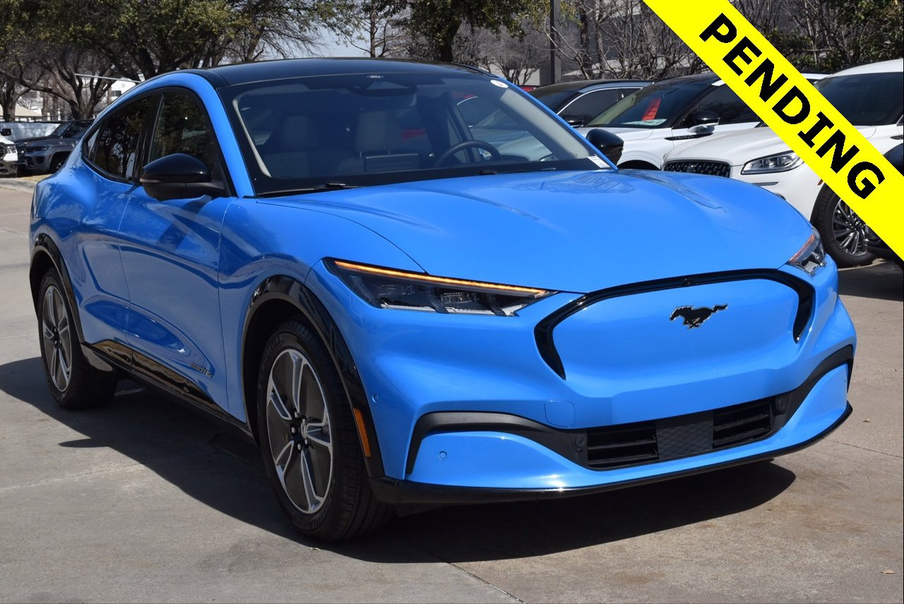 Certified 2023 Ford Mustang Mach-E Premium image 4