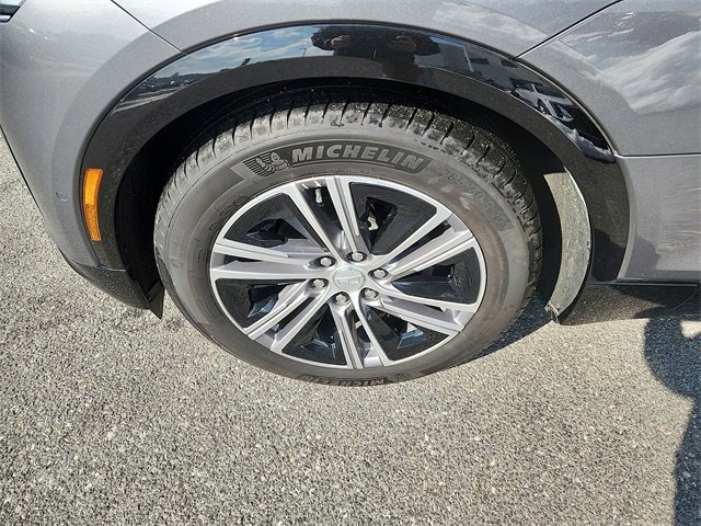 Used 2023 Cadillac Lyriq 2WD image 8