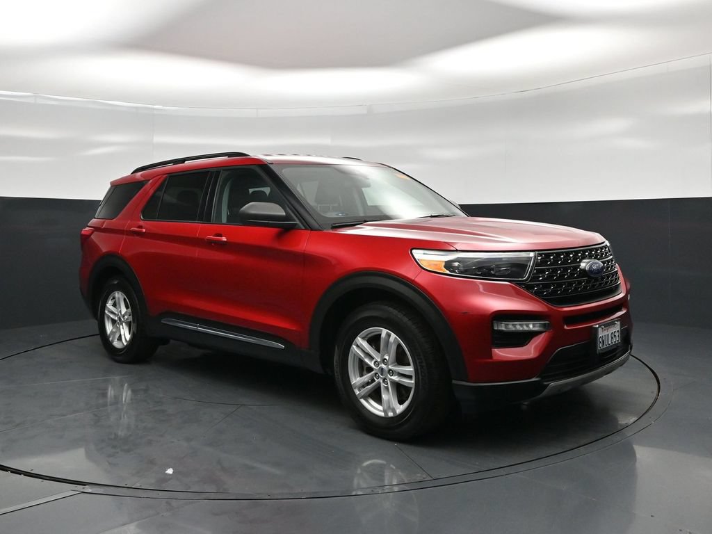 Used 2021 Ford Explorer XLT w/ Equipment Group 202A RWD image 53