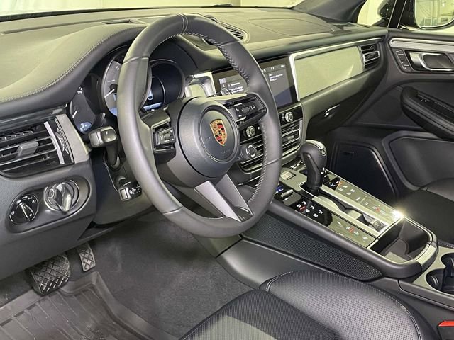 New 2026 Porsche Macan S image 15
