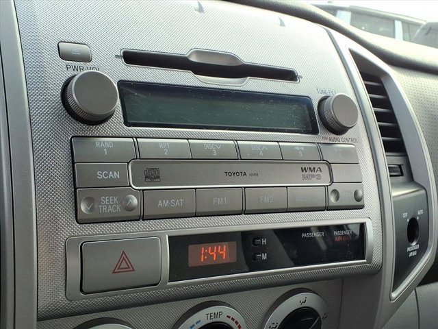 Used 2011 Toyota Tacoma 2WD Access Cab image 11