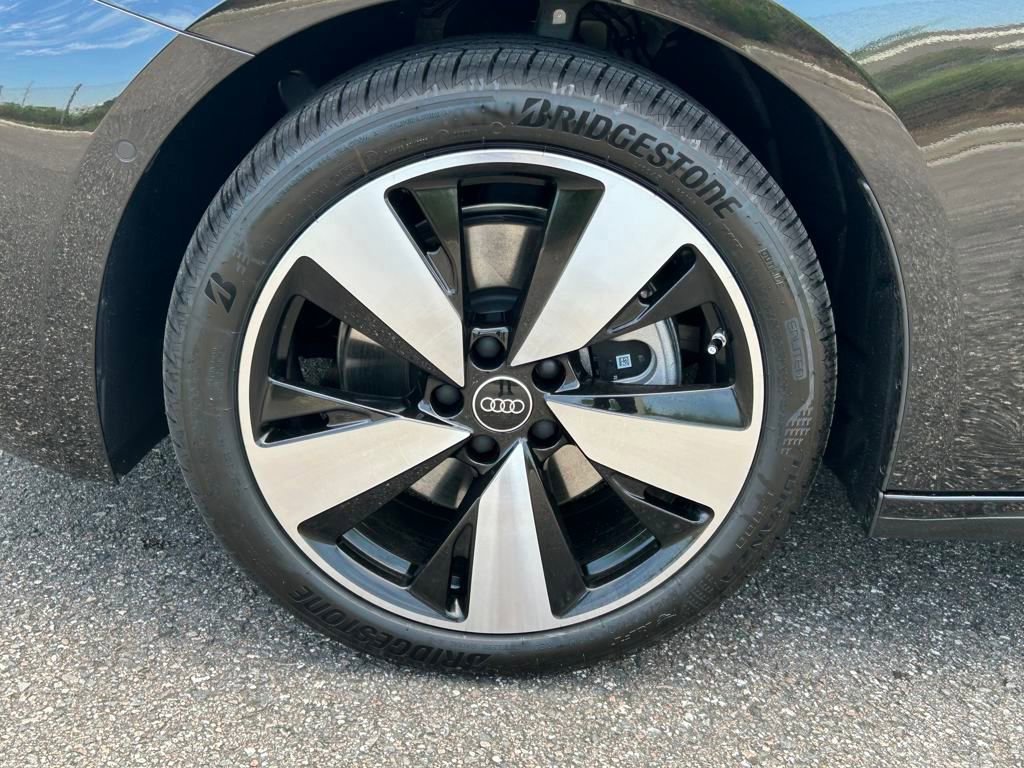 New 2025 Audi A5 2.0T Prestige image 38