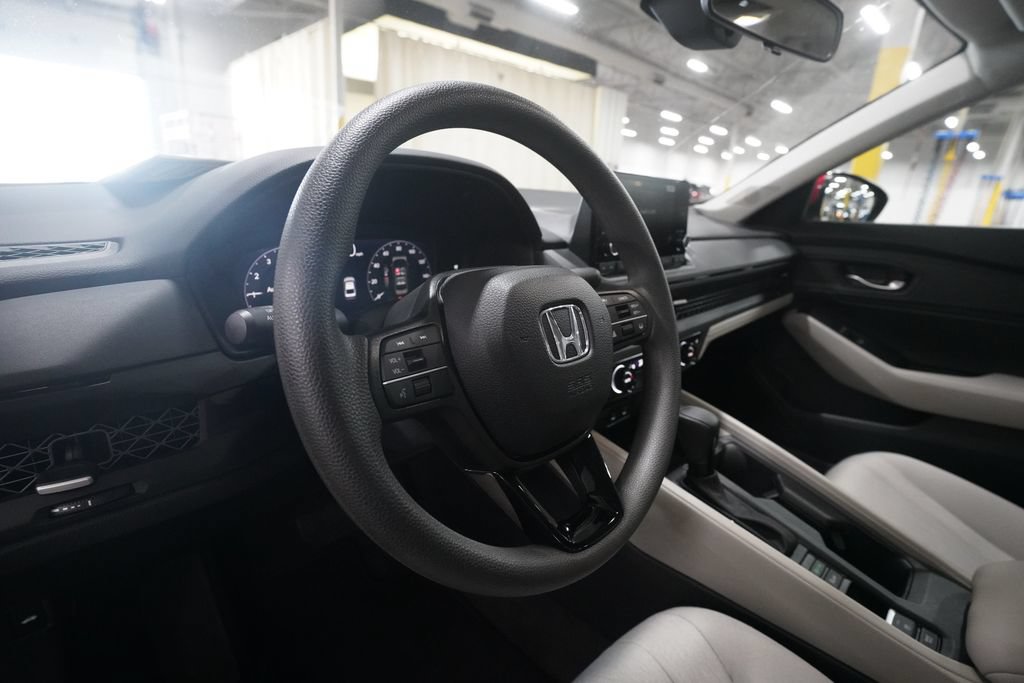 Certified 2024 Honda Accord EX image 8