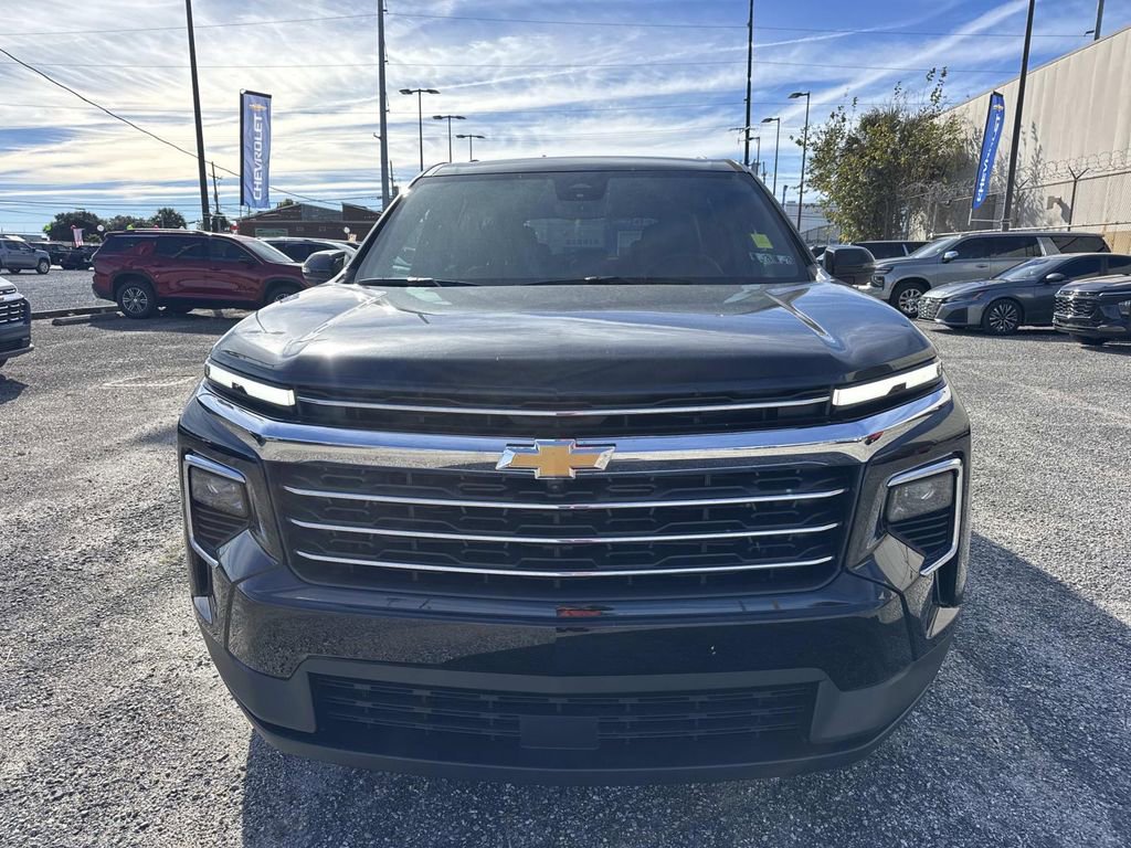 New 2026 Chevrolet Traverse LT w/ Driver Confidence Package image 2