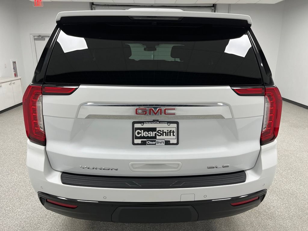 Used 2024 GMC Yukon SLE AWD/4WD image 9