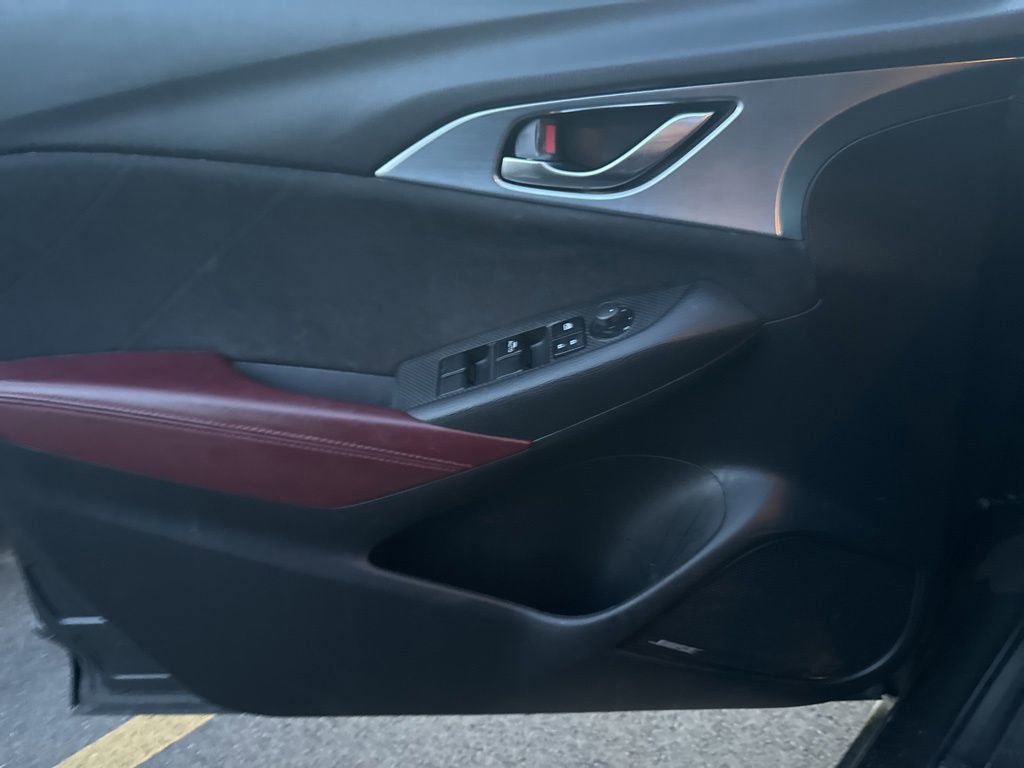 Used 2018 MAZDA CX-3 Grand Touring image 9