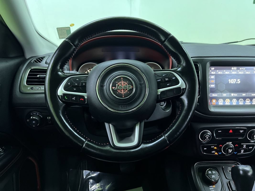 Used 2020 Jeep Compass Trailhawk AWD/4WD image 21
