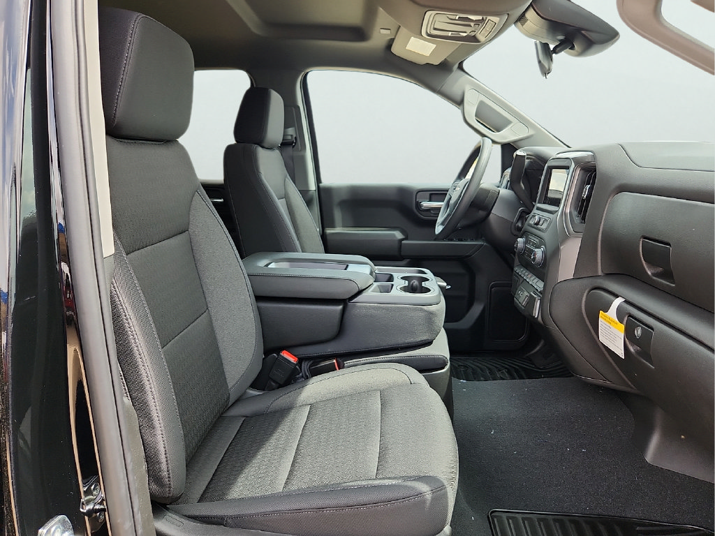 New 2026 Chevrolet Silverado 1500 Custom w/ Turbomax Blackout Package RWD image 20