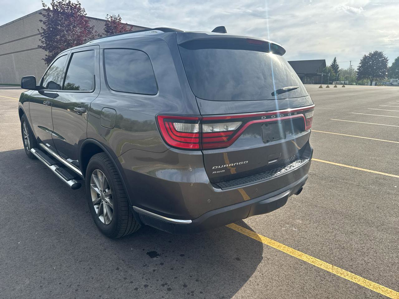 Used 2017 Dodge Durango SXT w/ Quick Order Package 23B AWD/4WD image 8