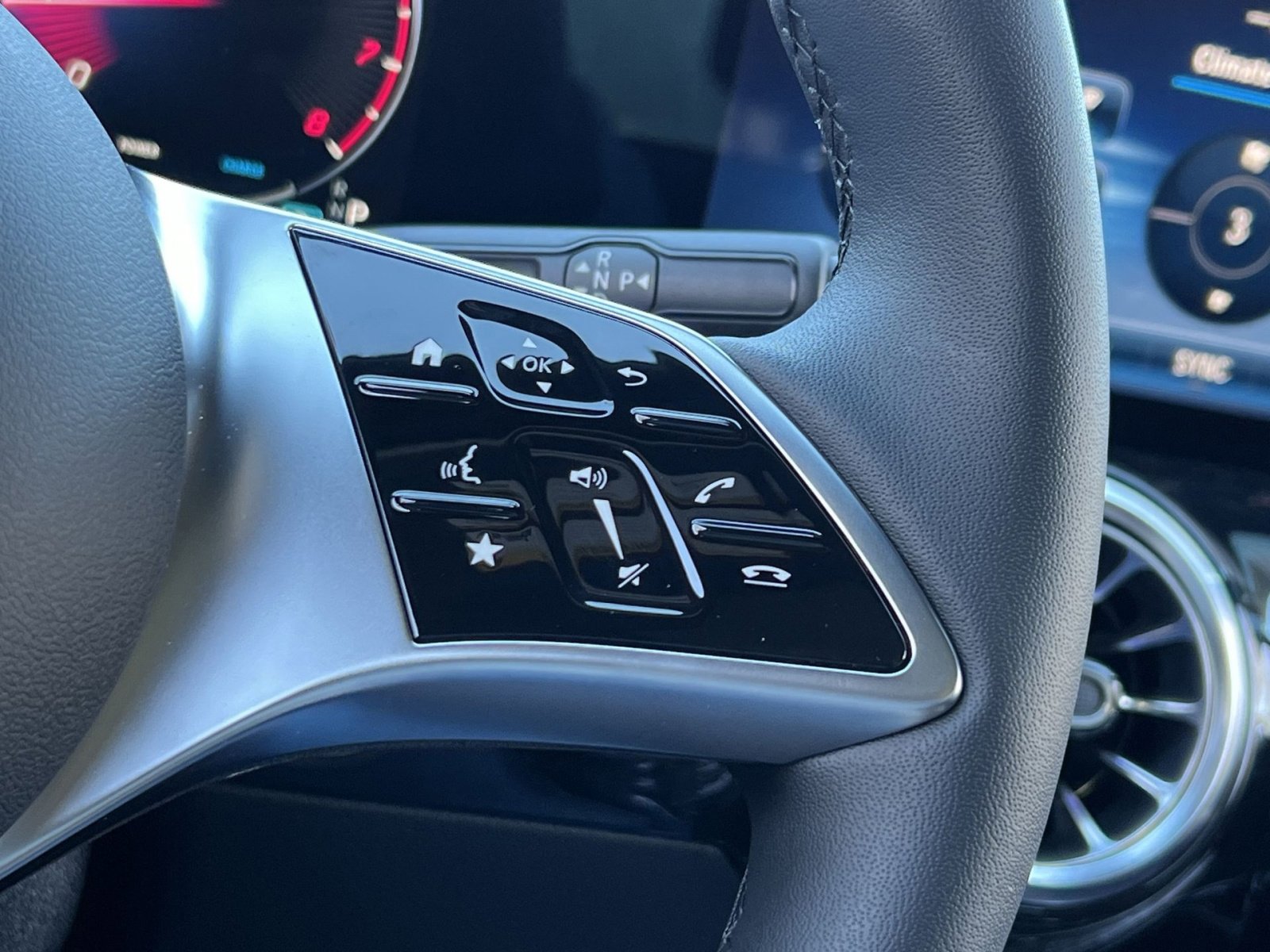 New 2026 Mercedes-Benz GLA 250 4MATIC image 29