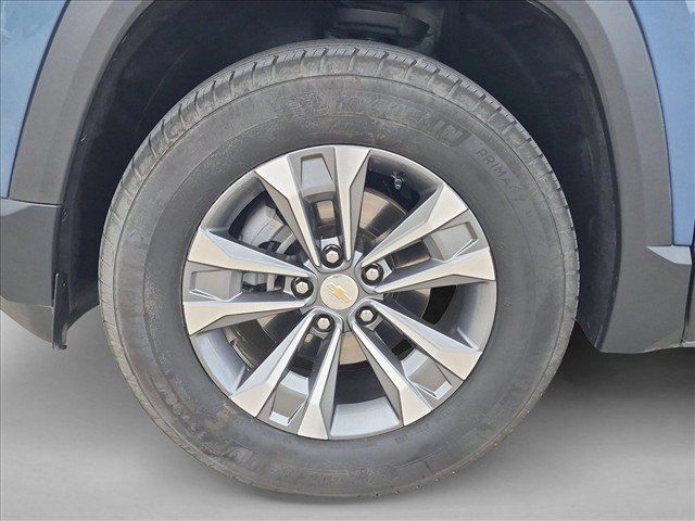 Used 2026 Chevrolet Equinox LT AWD/4WD image 23