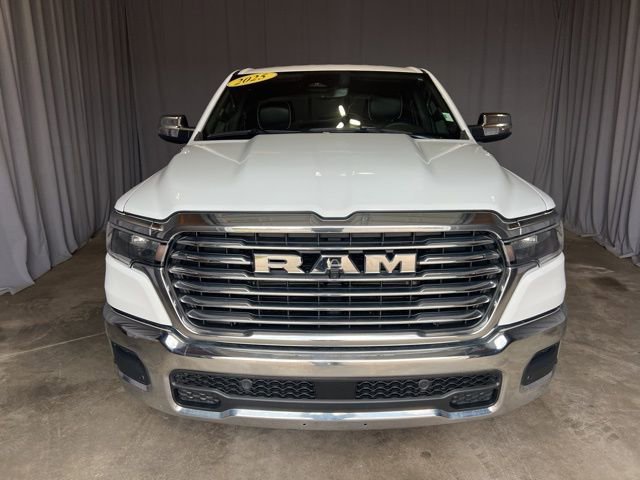 Used 2025 RAM 1500 Laramie AWD/4WD image 2