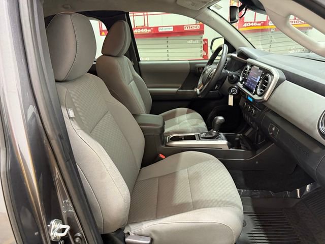 Used 2022 Toyota Tacoma SR5 image 18