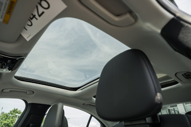 New 2027 Mercedes-Benz E 350 4MATIC Sedan image 42