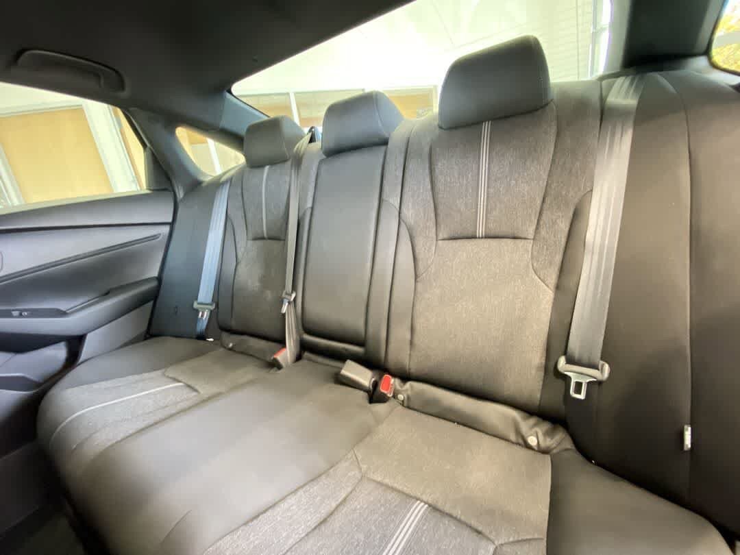Used 2025 Honda Accord Sport image 25