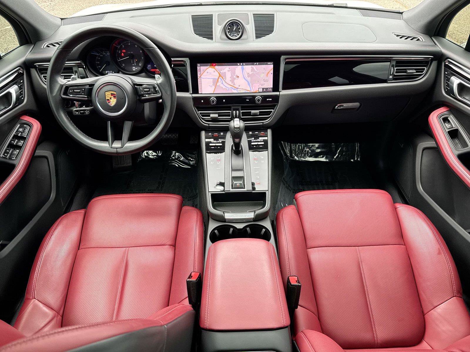 Used 2022 Porsche Macan AWD/4WD image 22