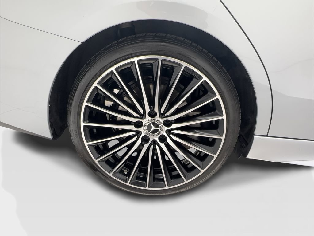 Used 2023 Mercedes-Benz C 300 Sedan image 14