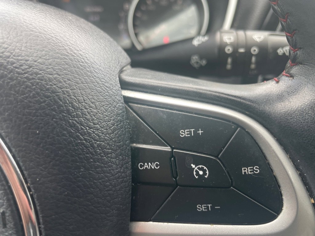 Used 2020 Jeep Compass Limited image 23