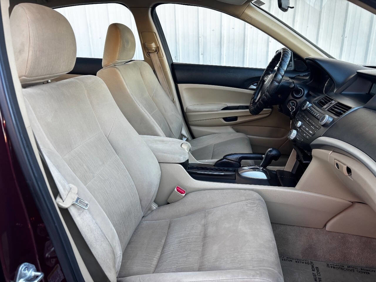 Used 2011 Honda Accord LX image 16