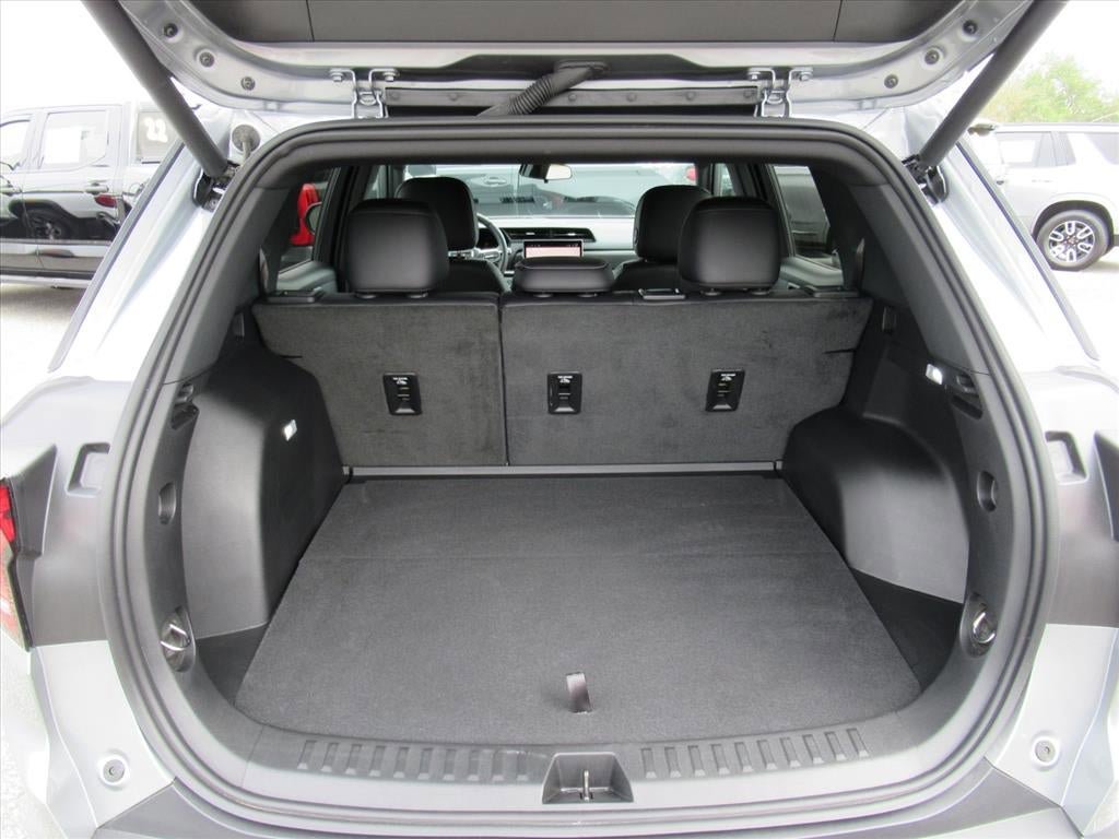 Used 2025 GMC Terrain Elevation w/ Elevation Premium Package AWD/4WD image 29