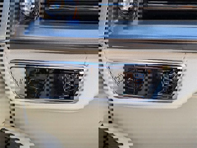 New 2026 Cadillac Vistiq Sport w/ LPO, Floor Liner Package image 26