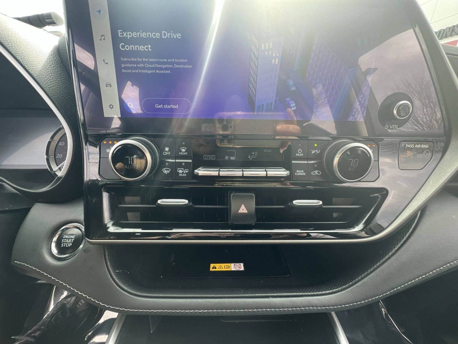 Used 2023 Toyota Highlander XLE image 20