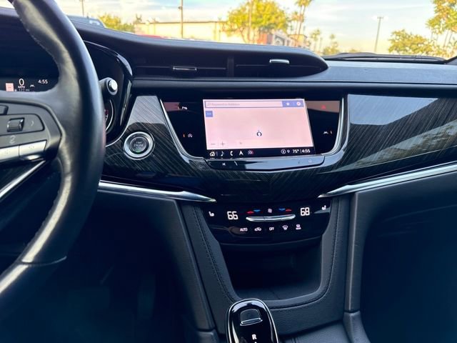 Certified 2022 Cadillac XT6 Premium Luxury image 17
