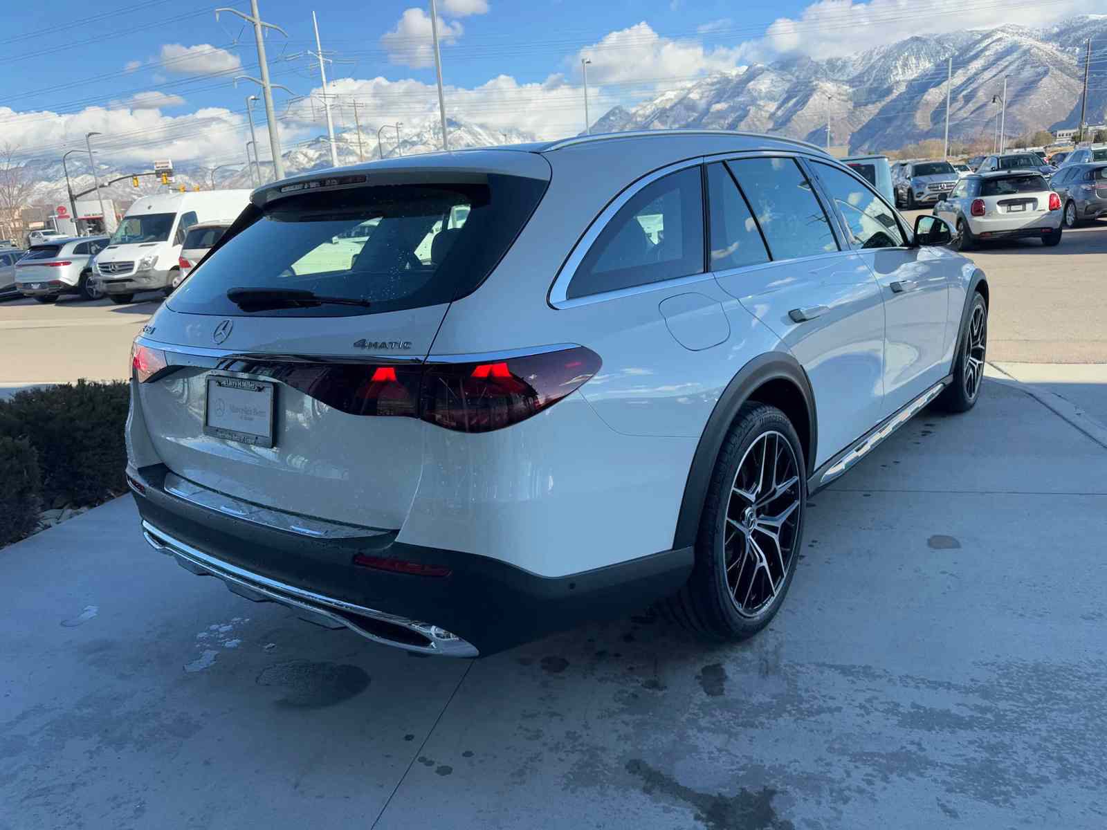 New 2025 Mercedes-Benz E 450 4MATIC All-Terrain Wagon image 7