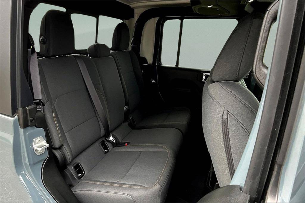 New 2025 Jeep Gladiator Sport AWD/4WD image 27