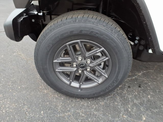 New 2026 Jeep Gladiator Sport image 6