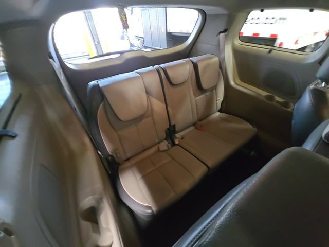Used 2017 Kia Sedona LX w/ LX Essentials Premium Package FWD image 28