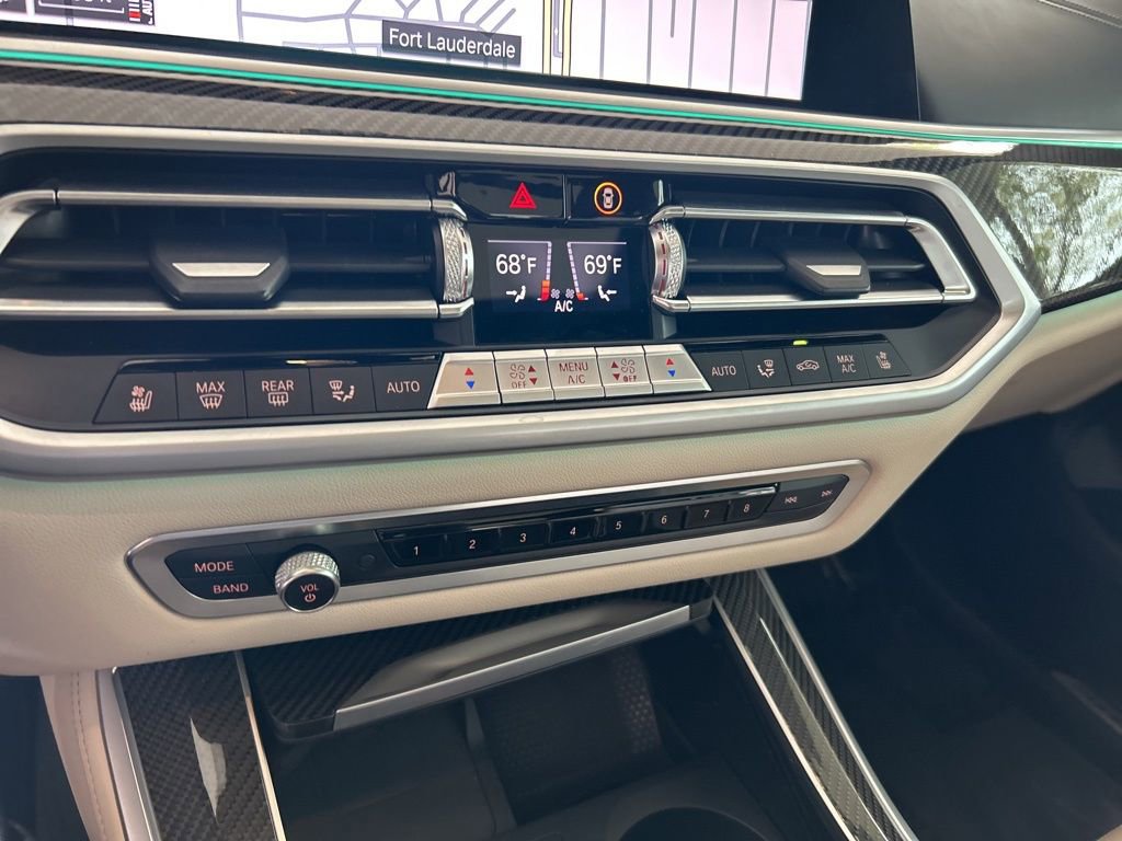 Used 2021 BMW X5 M50i w/ Executive Package image 59