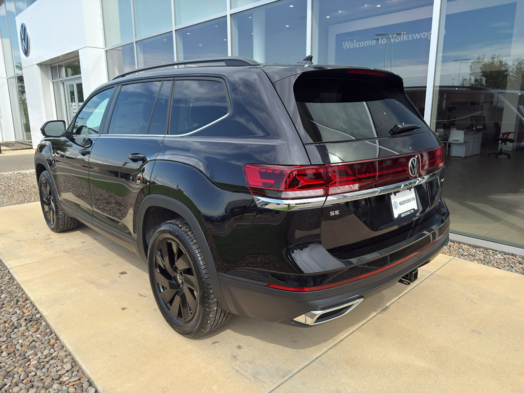 New 2026 Volkswagen Atlas SE image 6