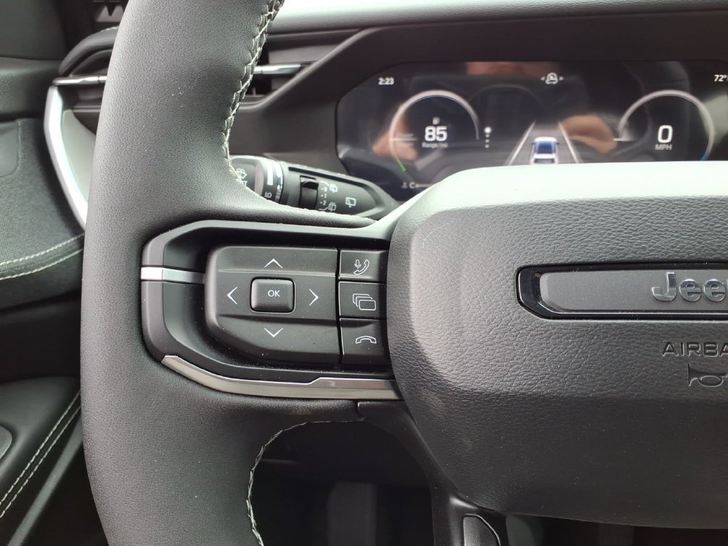 New 2026 Jeep Cherokee Laredo AWD/4WD image 17