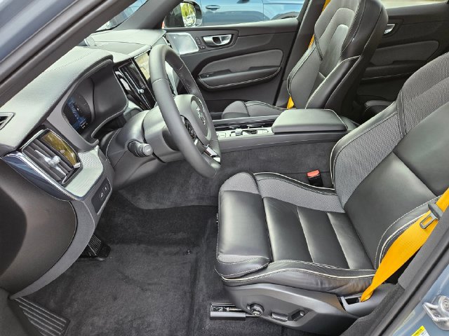 Certified 2024 Volvo XC60 T8 Polestar AWD/4WD image 15