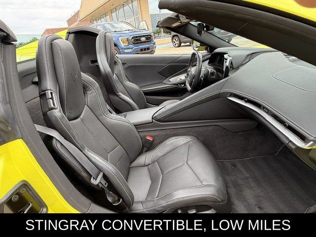 Used 2024 Chevrolet Corvette Stingray Convertible w/ 1LT RWD image 14