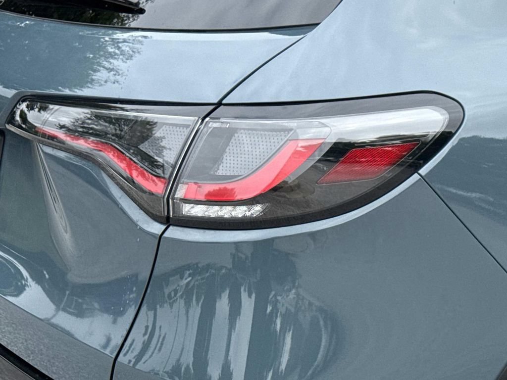 Certified 2025 Honda HR-V EX-L image 28