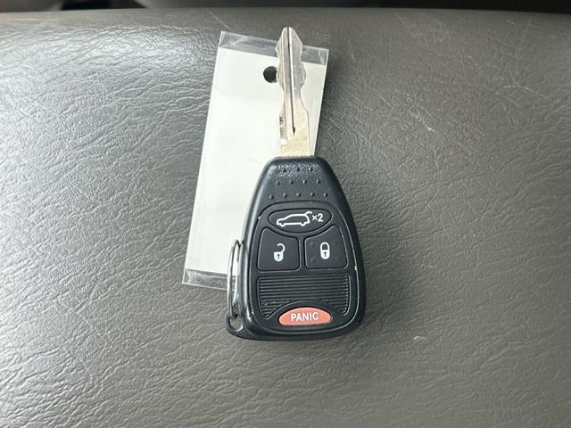 Used 2005 Jeep Liberty Limited image 33