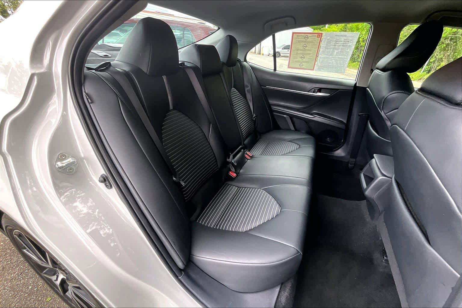Used 2024 Toyota Camry SE FWD image 21
