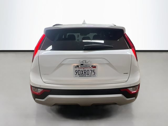 Certified 2023 Kia Niro EX FWD image 6