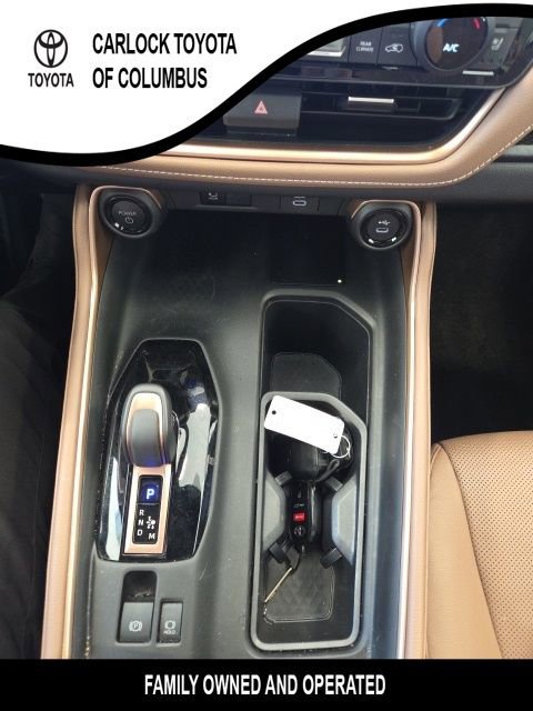 Used 2024 Toyota Grand Highlander AWD Hybrid image 27