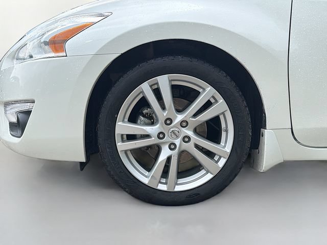 Used 2015 Nissan Altima 3.5 SL FWD image 39
