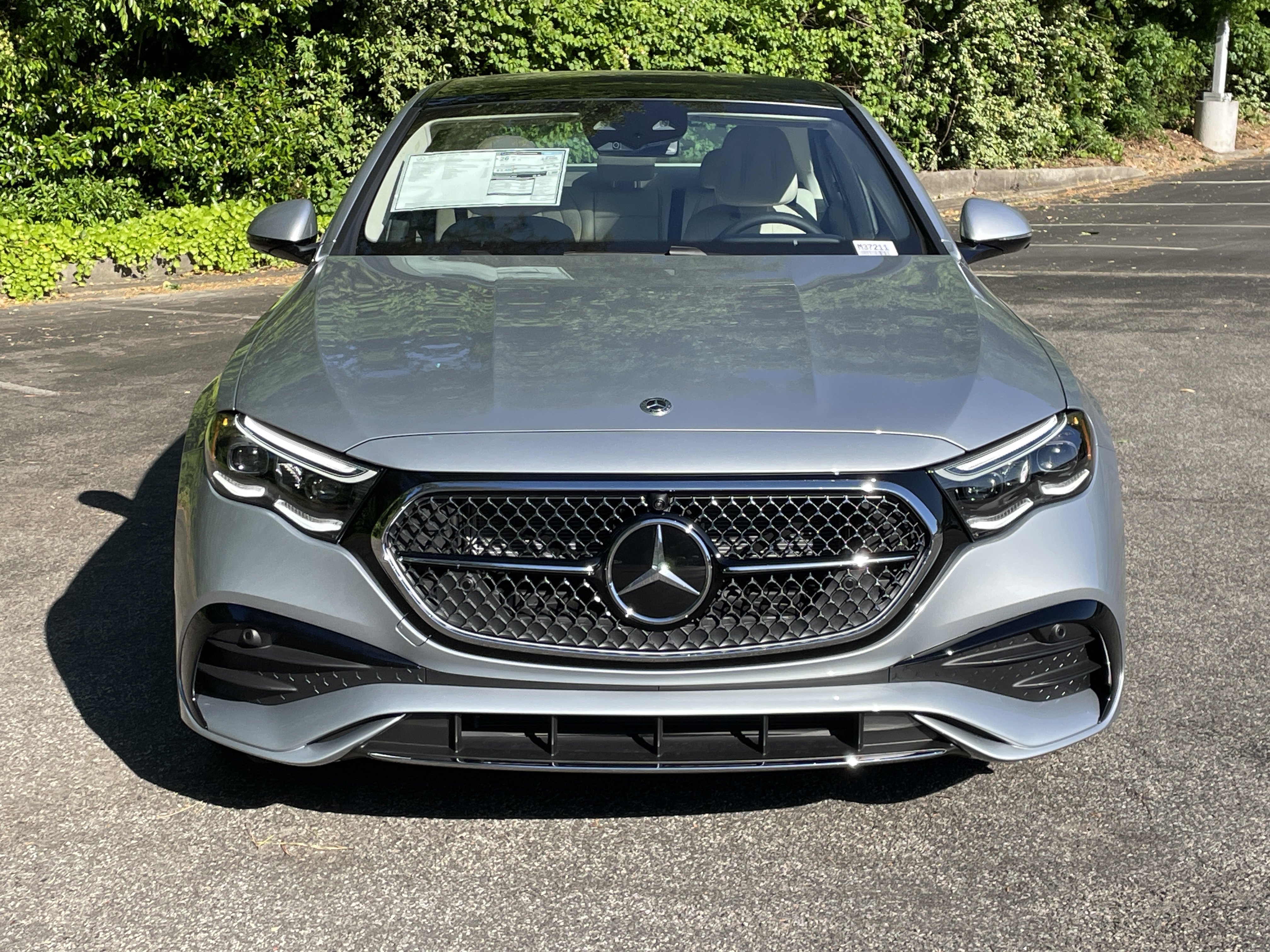 New 2026 Mercedes-Benz E 450 4MATIC Sedan image 3