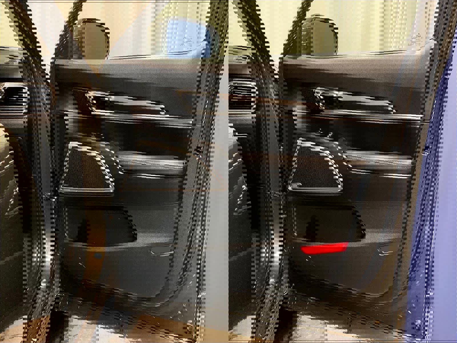 Used 2023 Kia Telluride S w/ S Sunroof Package image 12