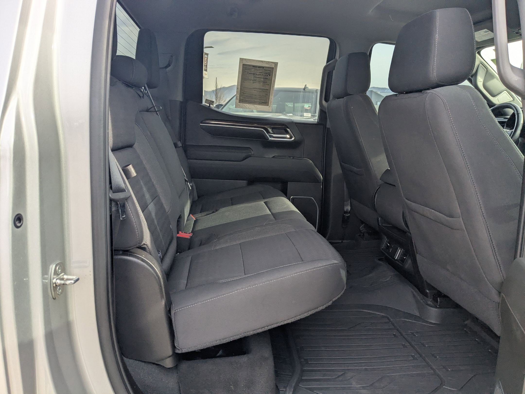 Used 2022 GMC Sierra 1500 Elevation w/ LPO, Elevation Black Package image 19