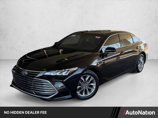 Used 2019 Toyota Avalon XLE w/ Moonroof Package