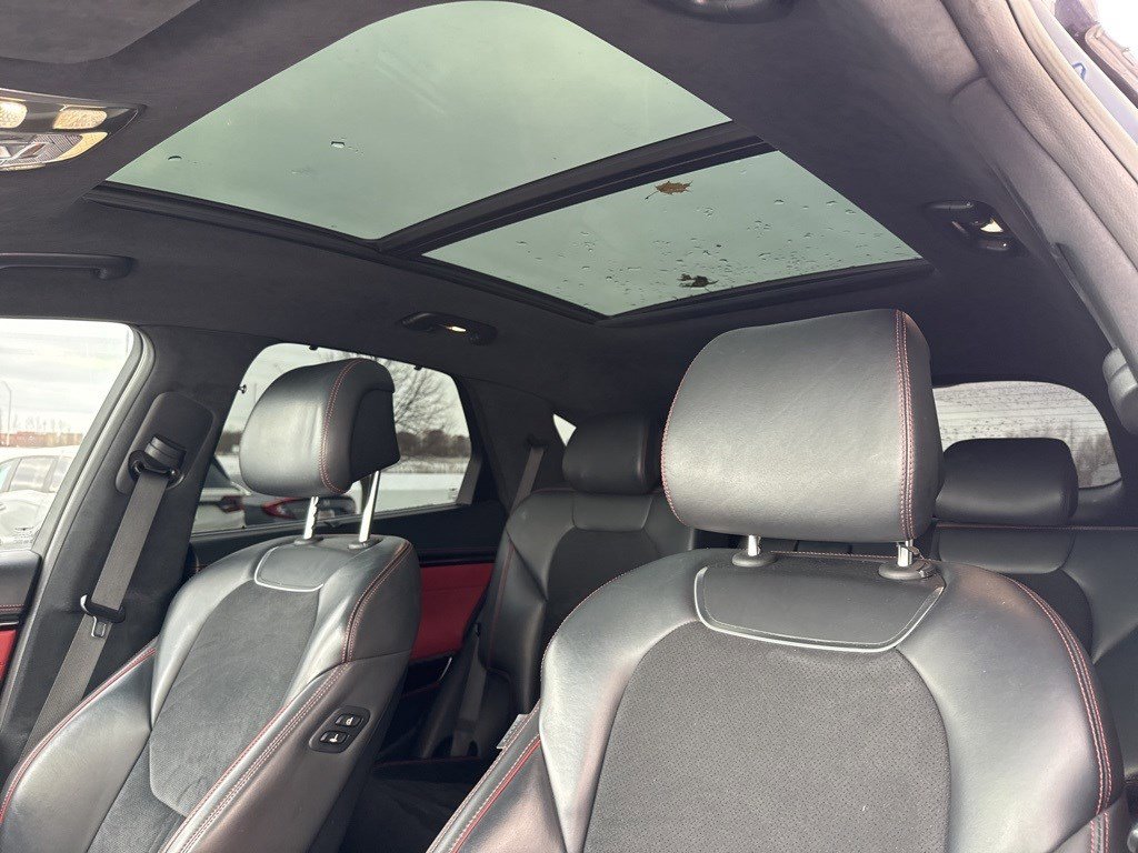 Used 2022 Genesis GV70 3.5T Sport w/ Sport Prestige Package image 11