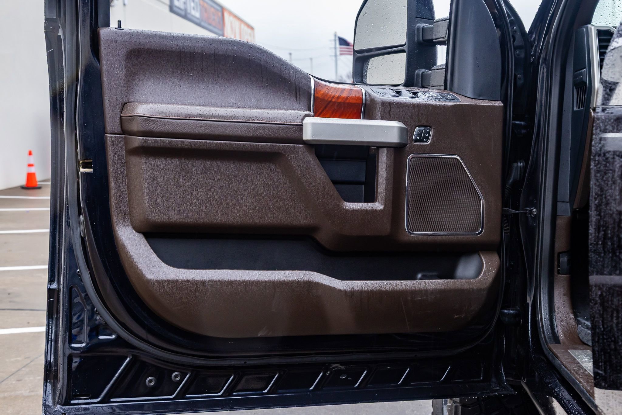 Used 2022 Ford F250 King Ranch w/ Tremor Off-Road Package image 33